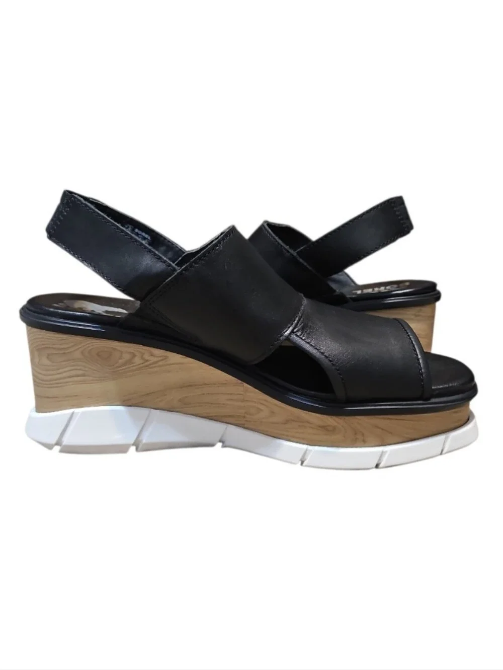 Sorel Joanie 111 Slingback Wedge Black Leather Sandals